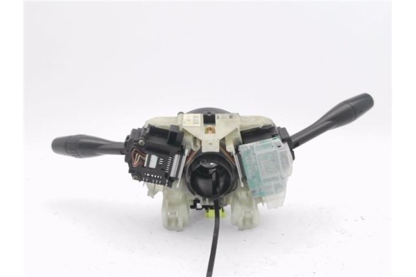 Recambio de mando intermitencia para mitsubishi space wagon (n80/n90) 2.4 gdi referencia OEM IAM G32102Y  