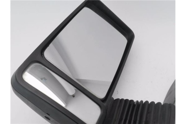 Recambio de retrovisor izquierdo para iveco daily camión/volquete 2.8 35 - c 13 caja abierta referencia OEM IAM E30156268  