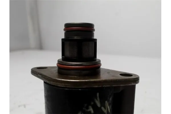 Recambio de regulador presion inyeccion para renault scenic ii (jm) 1.5 dci (jm1f) referencia OEM IAM 9007Z509B  