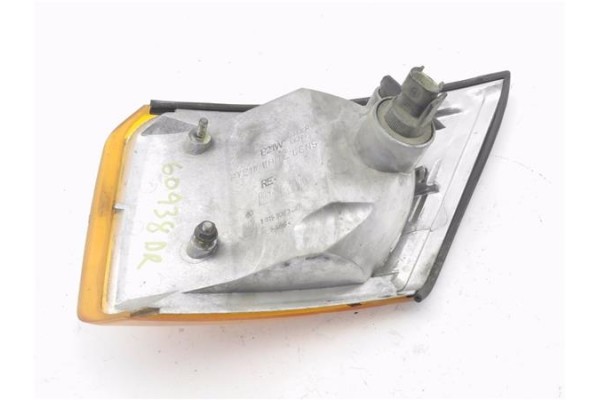 Recambio de intermitente delantero dcho para iveco daily camión/volquete 2.8 35 - c 13 caja abierta referencia OEM IAM 131510814