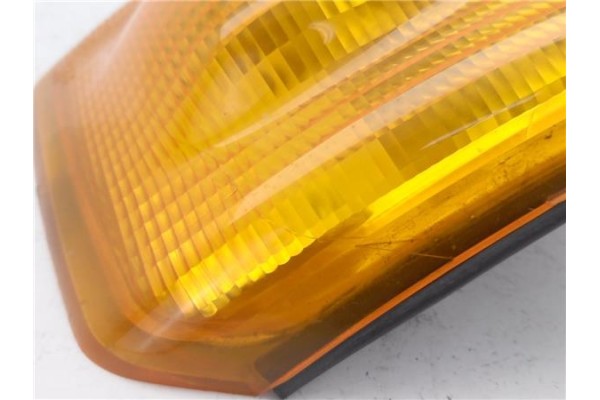 Recambio de intermitente delantero dcho para iveco daily camión/volquete 2.8 35 - c 13 caja abierta referencia OEM IAM 131510814