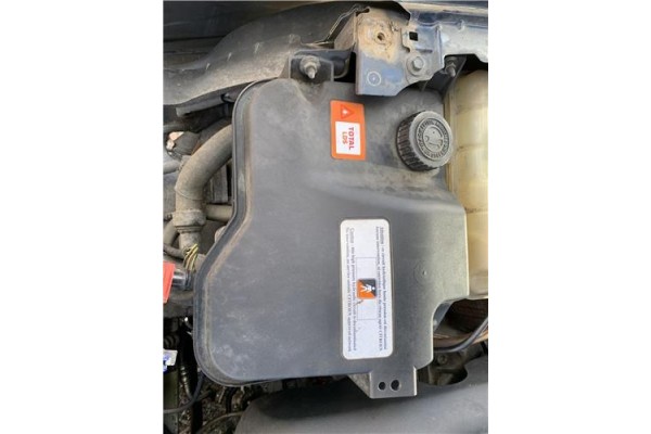 Recambio de deposito liquido suspension para citroen c5 tourer 2.0 business class referencia OEM IAM 4009L0  
