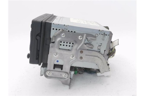 Recambio de autoradio para mitsubishi lancer berlina/ familiar (cs0a/w) vii 2.0 di-d referencia OEM IAM 8750A143 85150612Q 