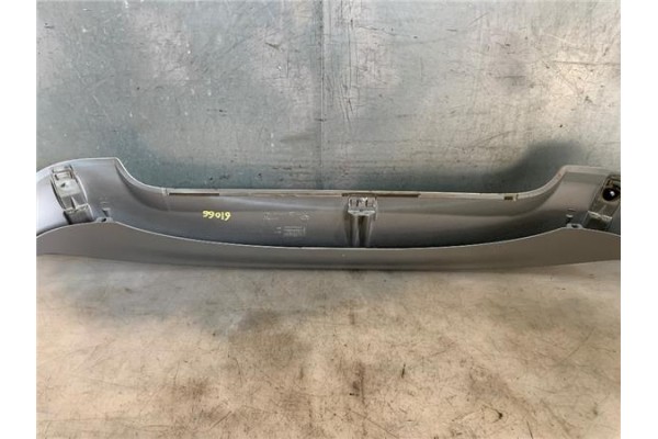 Recambio de aleron trasero para nissan almera ii hatchback (n16) 1.5 referencia OEM IAM 96030BM410  