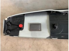 Recambio de aleron trasero para renault clio ii fase ii (b/cb0) 1.5 confort dynamique referencia OEM IAM 7700427352  