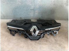 Recambio de rejilla capo para renault clio iv 1.5 business referencia OEM IAM 628101467R T0000123683 