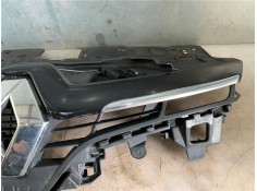 Recambio de rejilla capo para renault clio iv 1.5 business referencia OEM IAM 628101467R T0000123683 