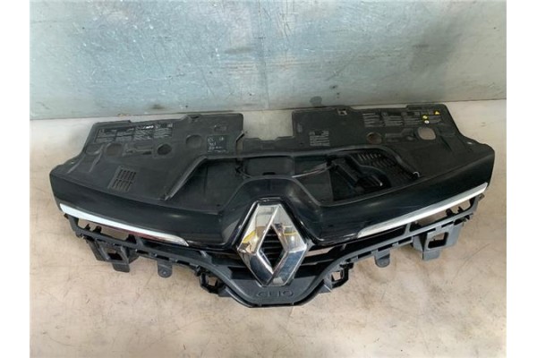 Recambio de rejilla capo para renault clio iv 1.5 business referencia OEM IAM 628101467R T0000123683 