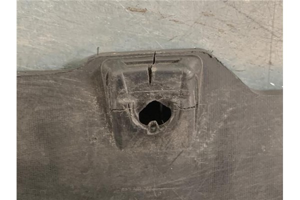 Recambio de rejilla capo para renault clio iv 1.5 business referencia OEM IAM 628101467R T0000123683 