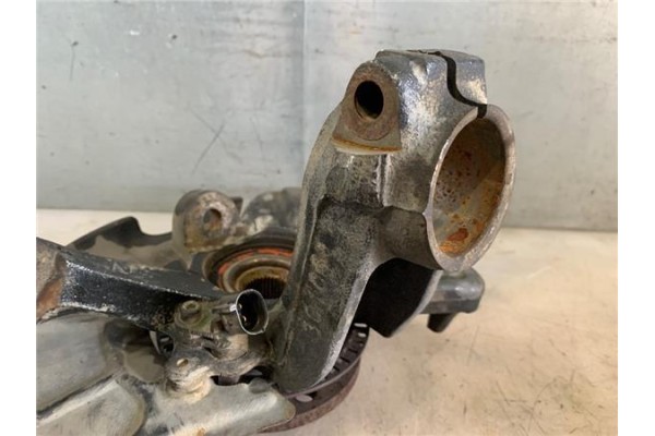 Recambio de mangueta delantero derecha para volkswagen golf iv berlina (1j1) 1.6 16v referencia OEM IAM 1J0407256N  