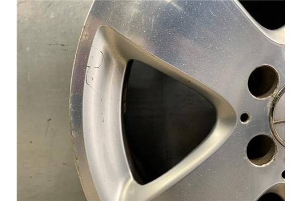 Recambio de llanta para mercedes-benz clase e (bm 211) berlina 3.2 e 320 (211.065) referencia OEM IAM A2114011502  