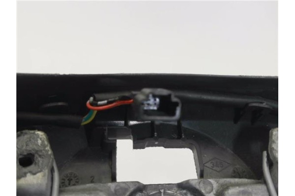 Recambio de volante para renault master iii combi 2.3 l2h2 3,5t referencia OEM IAM 34121932A  