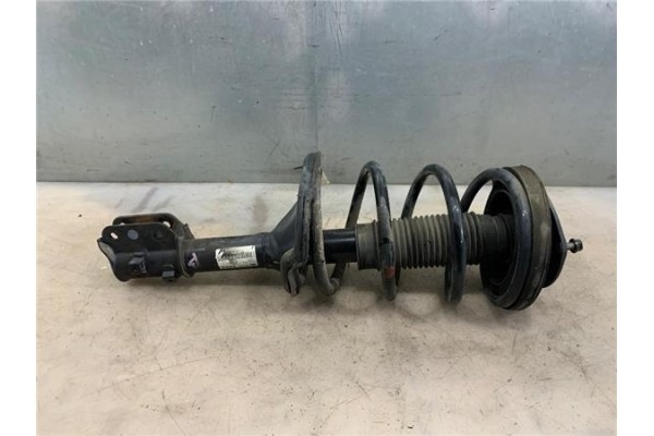 Recambio de amortiguador delantero derecho para kia carnival 2.9 crdi referencia OEM IAM 546014D200  