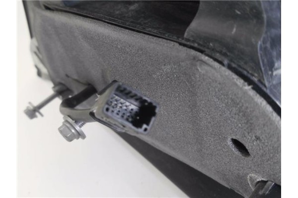 Recambio de retrovisor electrico izquierdo para renault master iii combi 2.3 l2h2 3,5t referencia OEM IAM 963020133R  