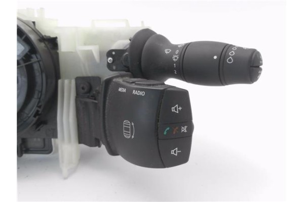 Recambio de mando intermitencia para renault master iii combi 2.3 l2h2 3,5t referencia OEM IAM 255679073R  