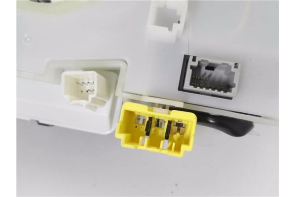 Recambio de mando intermitencia para renault master iii combi 2.3 l2h2 3,5t referencia OEM IAM 255679073R  