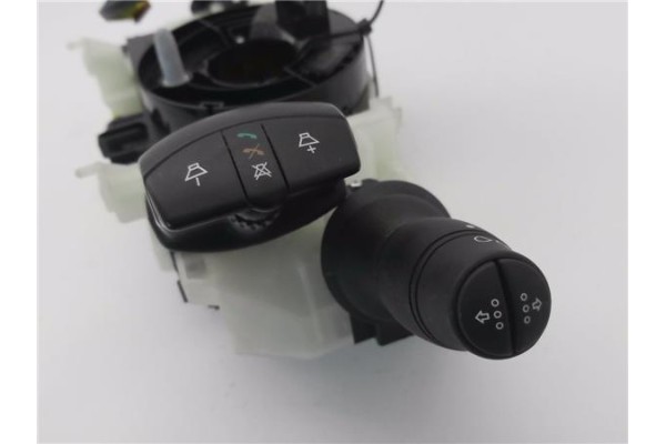 Recambio de mando intermitencia para renault master iii combi 2.3 l2h2 3,5t referencia OEM IAM 255679073R  