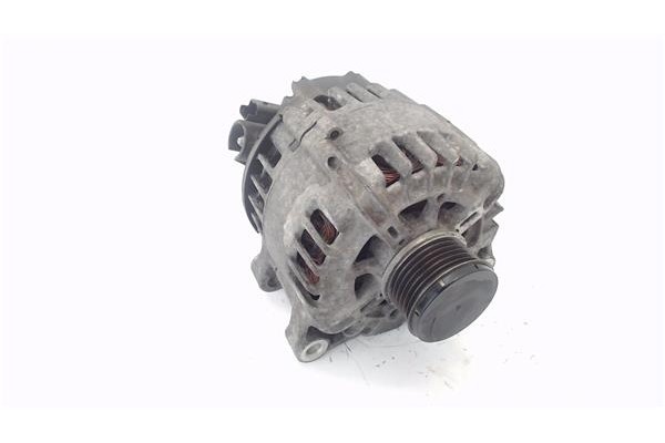 Recambio de alternador para peugeot 308 1.6 confort referencia OEM IAM 9665617780 2605546A 