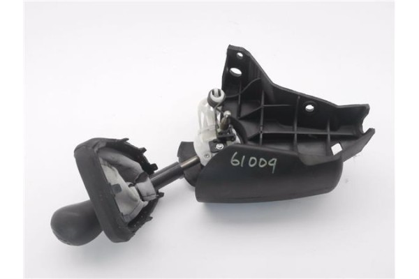 Recambio de palanca de cambio para renault master iii combi 2.3 l2h2 3,5t referencia OEM IAM 8200744935  