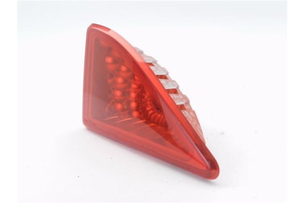 Recambio de luz central de freno para renault master iii combi 2.3 l2h2 3,5t referencia OEM IAM 265900021R  