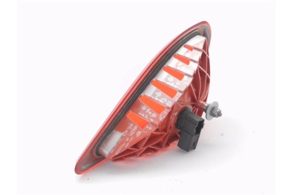 Recambio de luz central de freno para renault master iii combi 2.3 l2h2 3,5t referencia OEM IAM 265900021R  