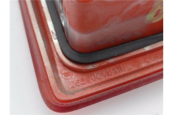 Recambio de luz central de freno para renault master iii combi 2.3 l2h2 3,5t referencia OEM IAM 265900021R  