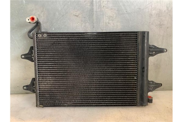 Recambio de radiador aire acondicionado para seat ibiza (6l1) 1.4 16v referencia OEM IAM 6Q0820411E  