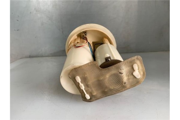 Recambio de bomba combustible para renault clio i fase i / ii (b/c57) 1.2 (b/c/s577) referencia OEM IAM 7700829316B  
