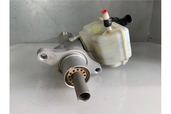 Recambio de bomba freno para seat leon (1p1) 1.6 tdi referencia OEM IAM 1K1611301D 3350886321 