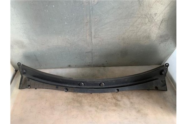 Recambio de torpedo para renault master iii combi 2.3 l2h2 3,5t referencia OEM IAM 668110010R 668110011R 