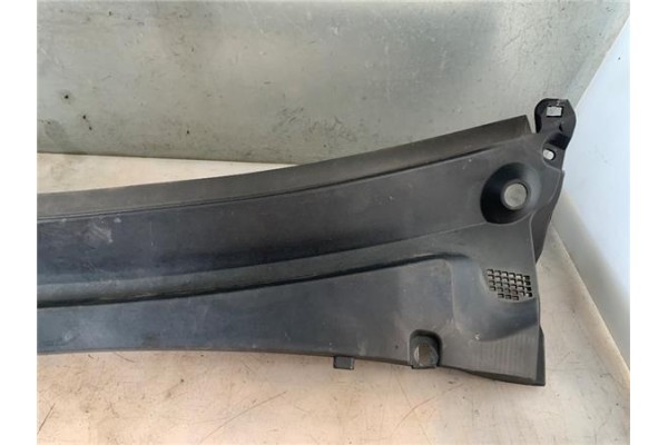 Recambio de torpedo para renault master iii combi 2.3 l2h2 3,5t referencia OEM IAM 668110010R 668110011R 