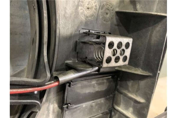 Recambio de electroventilador para peugeot 206 1.6 hdi 110 referencia OEM IAM 1253F4  