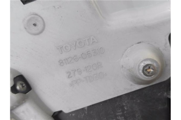 Recambio de faro xenon derecho para toyota avensis cross sport (t27) 2.2 premium referencia OEM IAM 8112605310 3900078258 