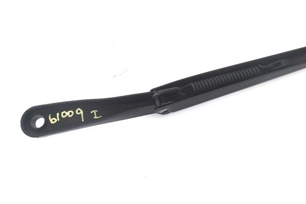 Recambio de brazo limpiaparabrisas delantero izquierdo para renault master iii combi 2.3 l2h2 3,5t referencia OEM IAM 8200734776