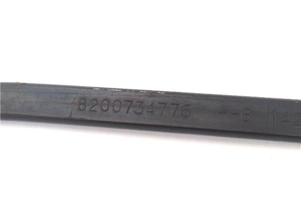 Recambio de brazo limpiaparabrisas delantero izquierdo para renault master iii combi 2.3 l2h2 3,5t referencia OEM IAM 8200734776