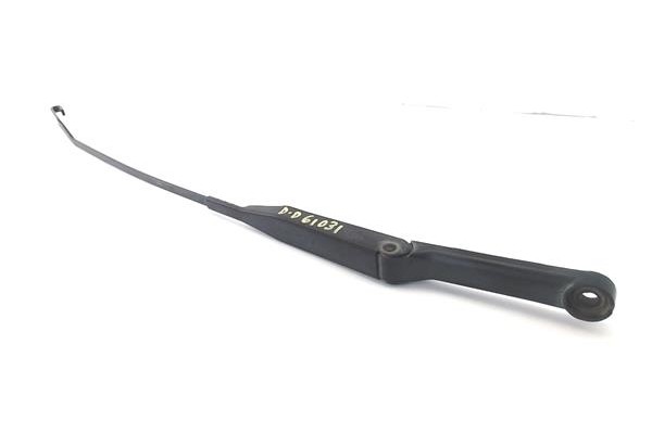 Recambio de brazo limpiaparabrisas delantero derecho para opel combo furgón/ranchera familiar 1.7 di 16v referencia OEM IAM 0922