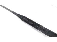 Recambio de brazo limpiaparabrisas delantero derecho para opel combo furgón/ranchera familiar 1.7 di 16v referencia OEM IAM 0922