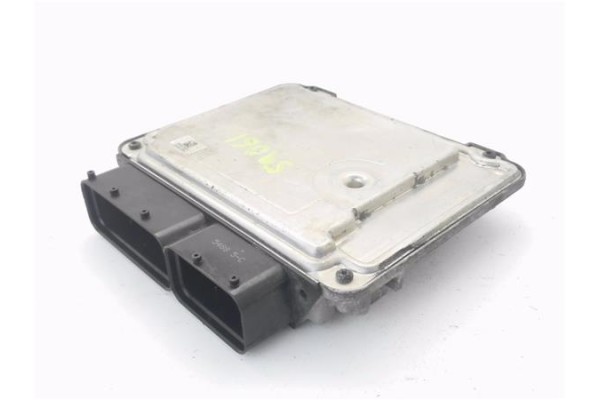 Recambio de centralita para seat ibiza berlina (6j5) 1.9 tdi referencia OEM IAM 03G906013K 281014883 