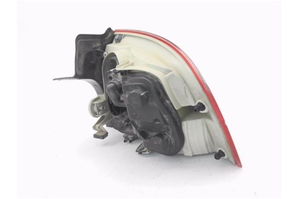 Recambio de piloto trasero izquierdo para audi a4 berlina (8e) 2.0 tdi (dpf) (125kw) referencia OEM IAM 8E5945095  
