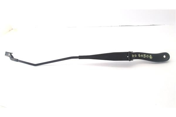 Recambio de brazo limpiaparabrisas delantero derecho para opel combo d 1.3 selection l2h1 referencia OEM IAM 51868148  