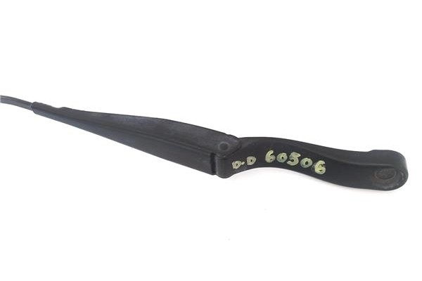 Recambio de brazo limpiaparabrisas delantero derecho para opel combo d 1.3 selection l2h1 referencia OEM IAM 51868148  