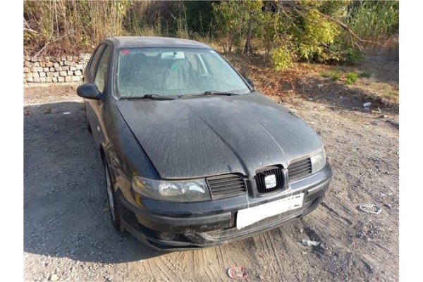 seat leon (1m1)(11.1999) del año 