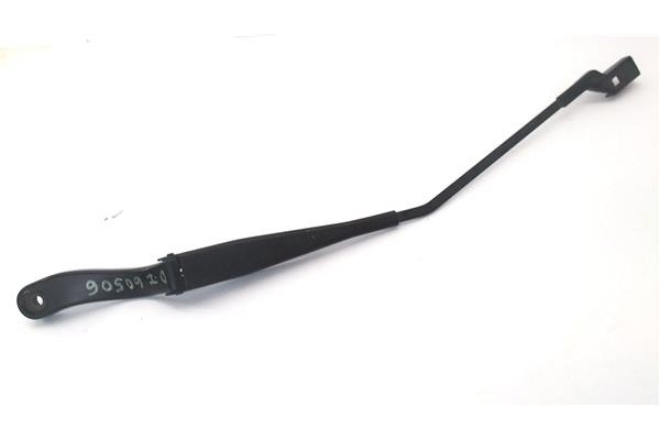Recambio de brazo limpiaparabrisas delantero izquierdo para opel combo d 1.3 selection l2h1 referencia OEM IAM 51868147  