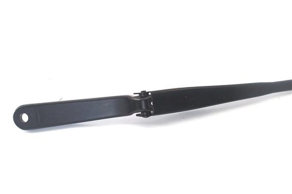 Recambio de brazo limpiaparabrisas delantero derecho para iveco daily chasis 2.3 referencia OEM IAM 5801645537KZ  