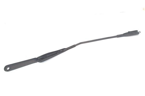 Recambio de brazo limpiaparabrisas delantero derecho para iveco daily chasis 2.3 referencia OEM IAM 5801645537KZ  