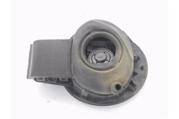 Recambio de tapa exterior combustible para seat ibiza berlina (6j5) 1.9 tdi referencia OEM IAM 1K0010497C 6L0010311G 