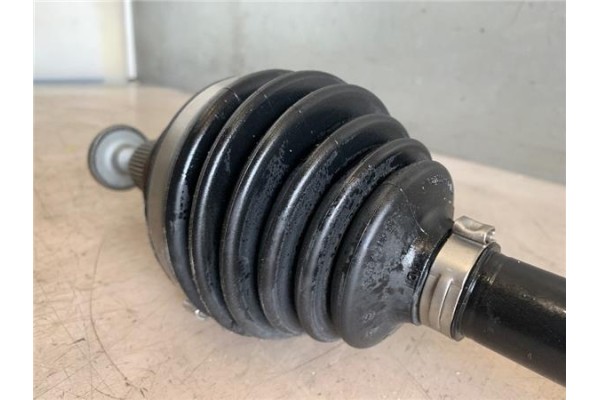 Recambio de palier delantero derecho para ford explorer (ctw) híbrido st-line plug-in-hybrid 4x4 referencia OEM IAM 1EB407272B V