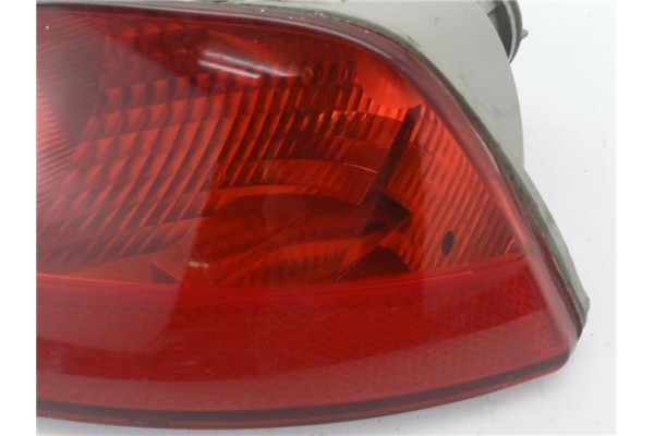 Recambio de piloto defensa trasero izquierdo para ford focus ii (da_) 1.6 referencia OEM IAM 1M5115501AC  