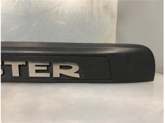 Recambio de moldura porton trasero para renault master iii combi 2.3 l2h2 3,5t referencia OEM IAM 26512001R 265120002R 