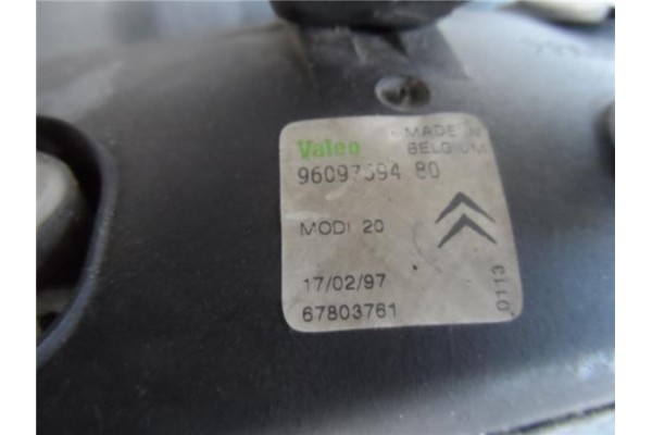 Recambio de faro antiniebla derecho para citroen zx 1.9 td referencia OEM IAM 9609769480  